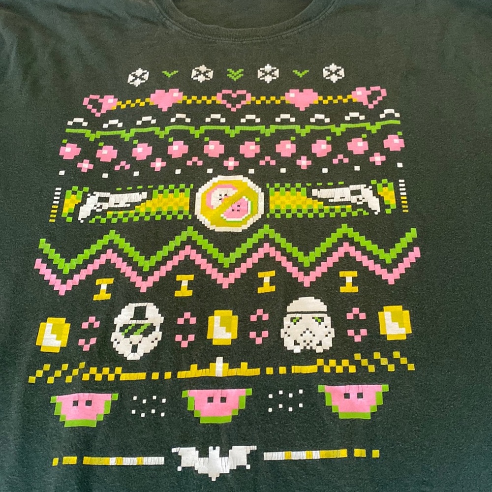 5/$20 Long sleeve t-shirt